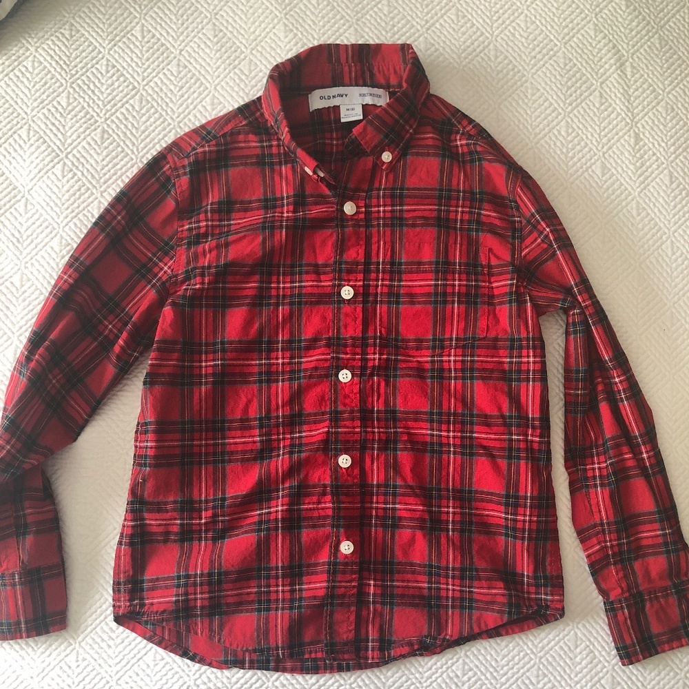 Boys size 8 old navy button plaid shirt